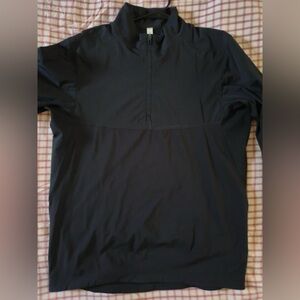 Lululemon Athletica Black Pullover. Size Medium.